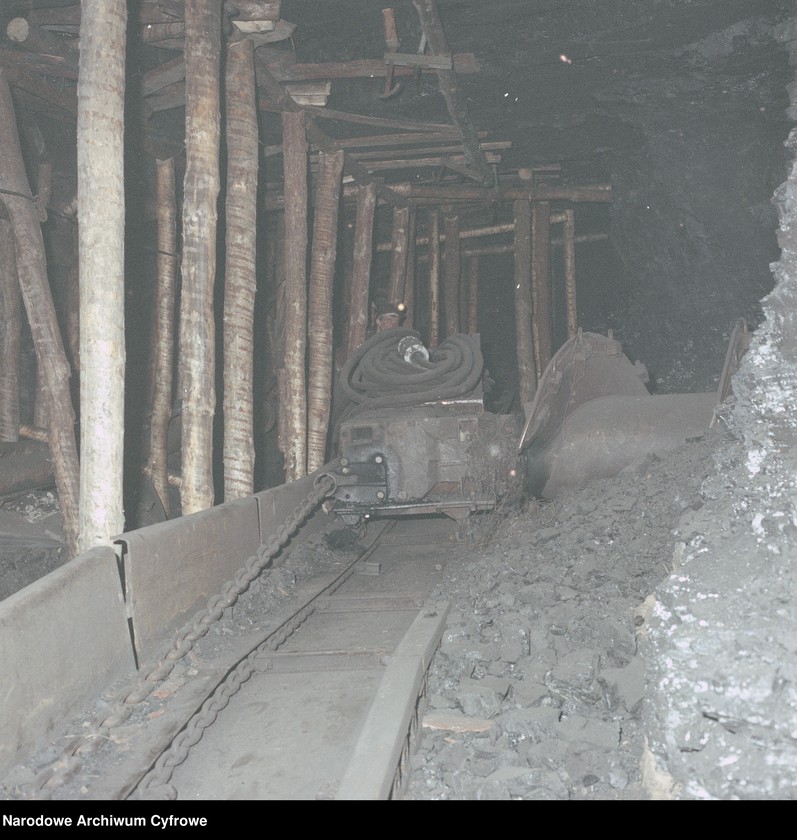 image.from.unit.number "Kopalnia Węgla Kamiennego "Jowisz" w Wojkowicach"
