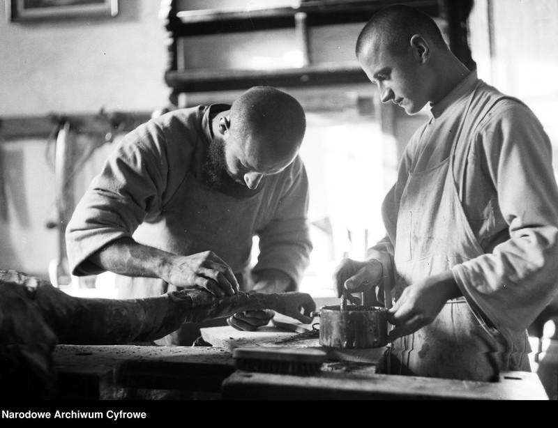 image.from.unit.number "Klasztor Kamedułów na Bielanach w Krakowie"