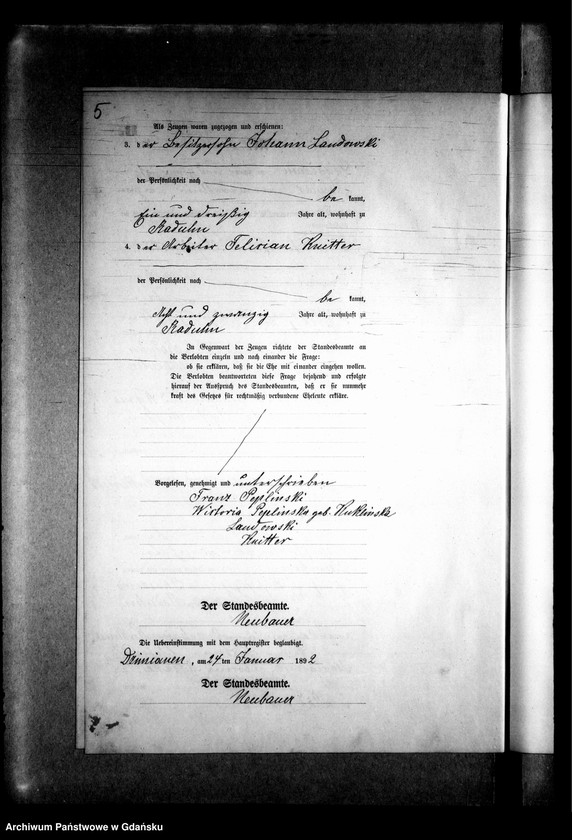 image.from.unit.number "Księga małżeństw"