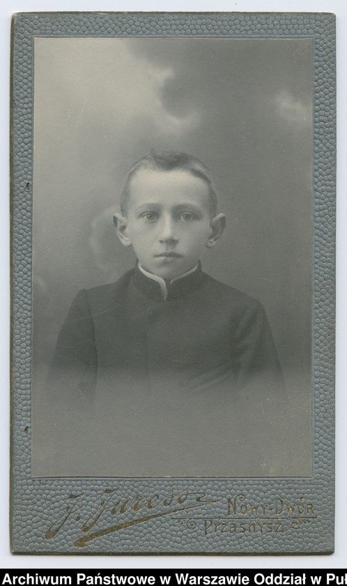 Obraz 28 z kolekcji "Chłopcy w niebieskich mundurkach... - uczniowie pułtuskiego Gimnazjum z okresu I wojny światowej"