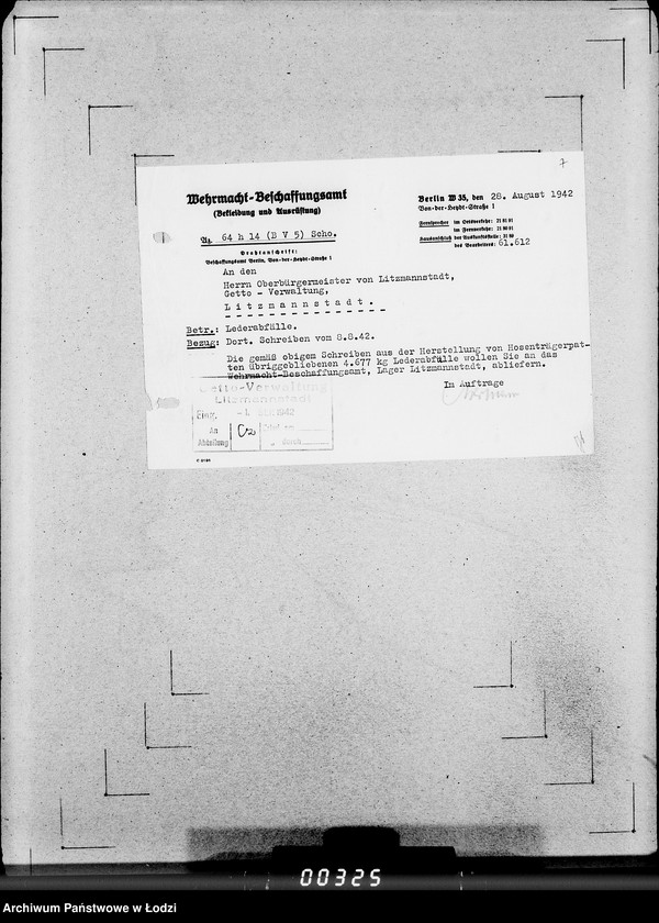Obraz 11 z jednostki "388-437 Hosenträger, Patten.Auslieferung"