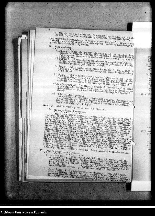 Obraz 19 z jednostki "Statut, instrukcje, regulaminy Stronnictwa Narodowego, okólniki i regulaminy Zarządu Grodzkiego oraz protokoły z zebrań kół - Zarys organizacji kierownictwa Koła Stronnictwa Narodowego sprawozdania z działalności"