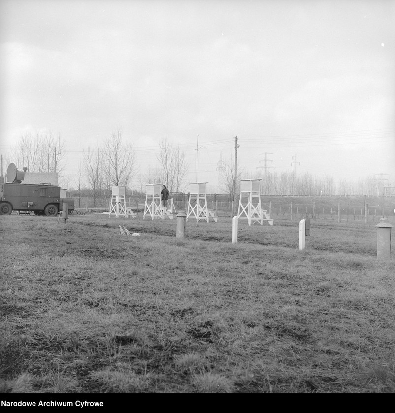 image.from.unit.number "Technikum Gospodarki Wodnej w Dębem"