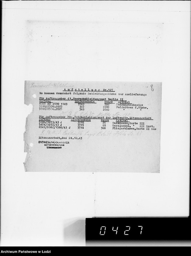 Obraz 12 z jednostki "Aufstellungen. Es kommen demnächst folgende Bekleidungsstücke zur Auslieferung"