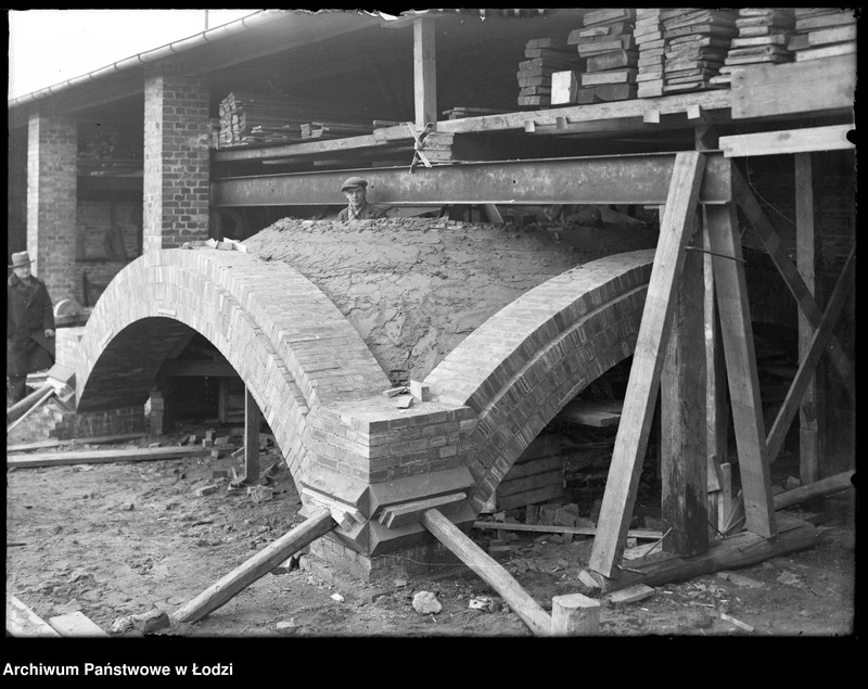 Obraz 1 z jednostki "zbiorników wody, próbna budowa kopuły"