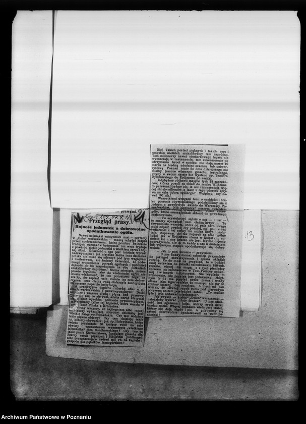 image.from.unit.number "Wycinki prasowe dotyczące Polski o różnej treści"