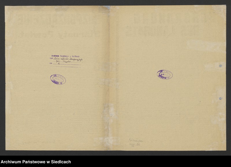 Obraz z jednostki "Rozporządzenie Starosty Powiatowego. Verordnung des Landrats. Węgrów 14 października 1939 r. Rozporządzenie normuje zasady administrowania powiatem podczas okupacji. Informuje, że wszystkie funkcjonujące i nowo powołane zarządy pracują jako komisaryczne. Wprowadza się zakaz wywozu poza teren powiatu wszelkich produktów spożywczych, zboża i jego przetworów, bydła, świń. ustala się ceny i wysokość świadczeń na poziomie z 1 stycznia 1939 roku, monetą obiegową jest złoty. Likwidacja i powoływanie sklepów podlega Staroście. Obowiązuje zakaz ruchu po drogach w godzinach 7 wieczór- 5 rano, zakaz zgromadzeń, polowania, posiadania broni (należy ją oddać do Starostwa do 20 października 1939 roku). Do tej daty powinni zostać zarejestrowani b. wojskowi oraz nieruchomości w posiadaniu Żydów. Wykonanie rozporządzeń należy do wójtów (burmistrzów)."