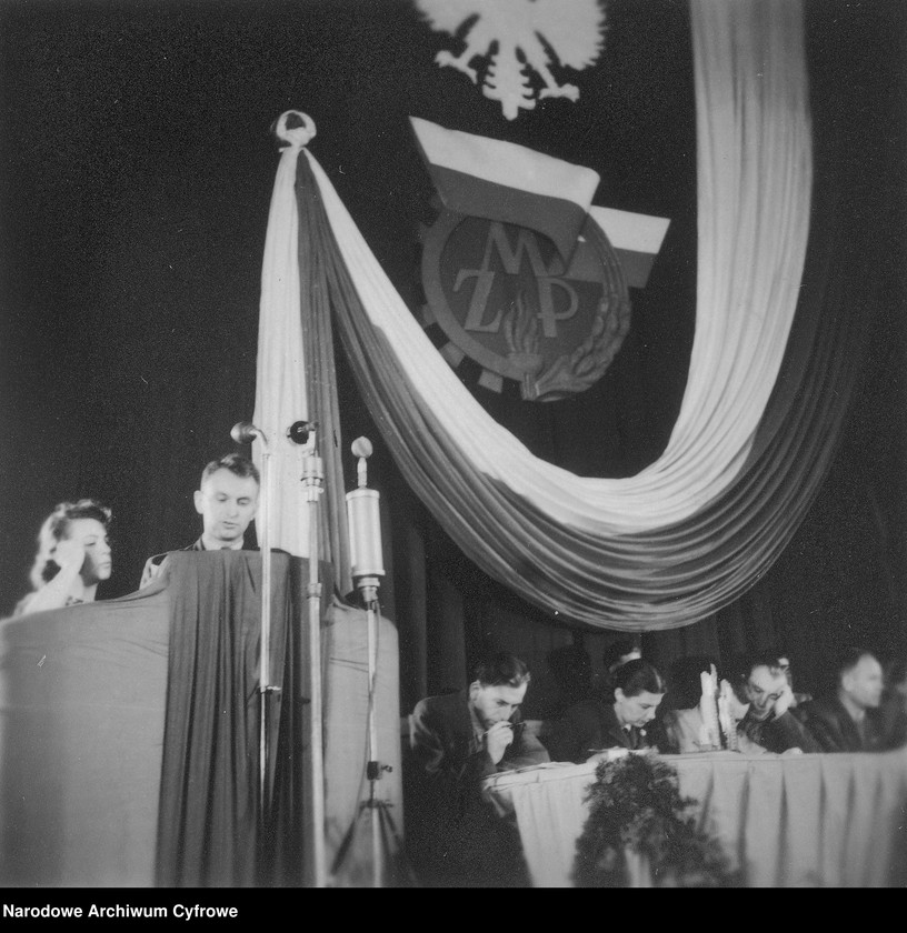 image.from.unit.number "Kongres Jedności Młodzieży Polski Ludowej we Wrocławiu"