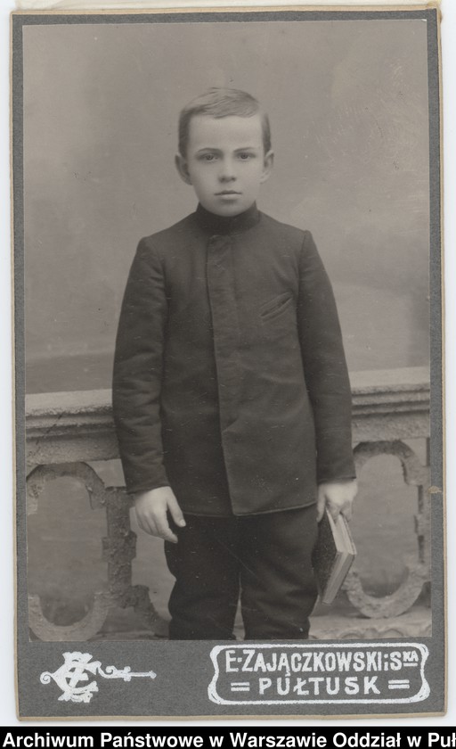 Obraz 85 z kolekcji "Chłopcy w niebieskich mundurkach... - uczniowie pułtuskiego Gimnazjum z okresu I wojny światowej"