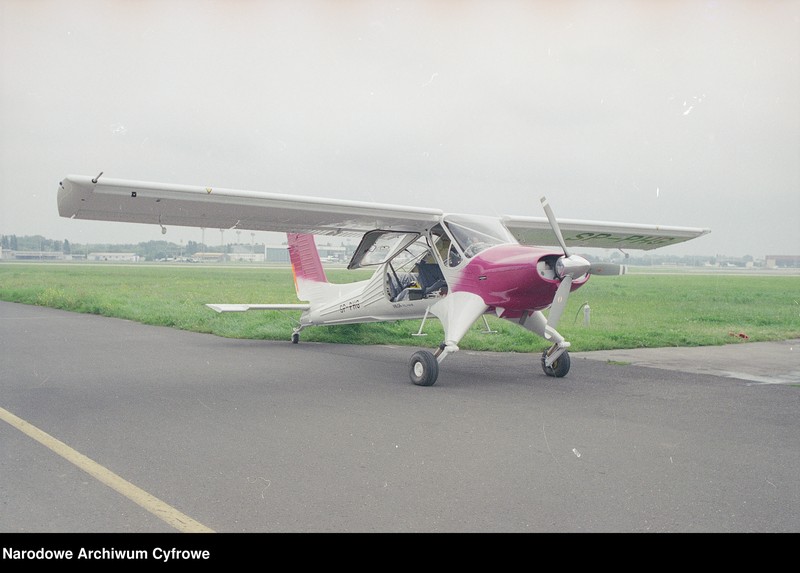 image.from.unit.number "Samolot PZL-104M Wilga 2000 (SP-PHG) - oblot prototypu"