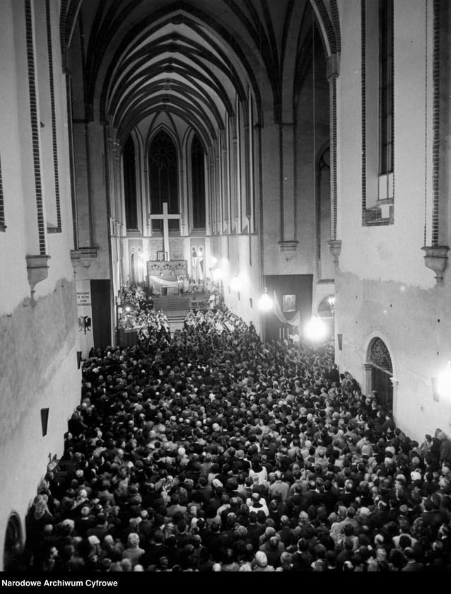 image.from.unit.number "Obchody Tysiąclecia Chrztu Polski we Wrocławiu i Trzebnicy"