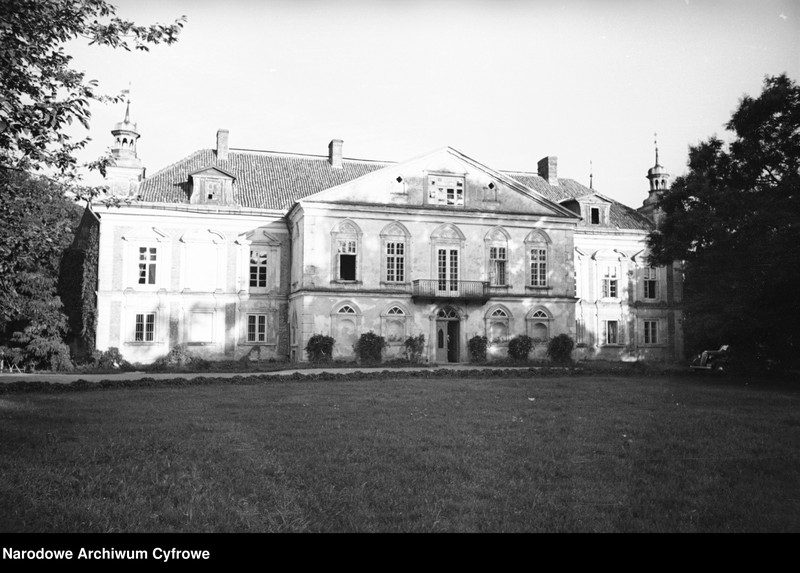 image.from.unit.number "Służewo w województwie pomorskim"