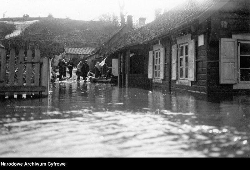 image.from.unit.number "Powódź w Wilnie"