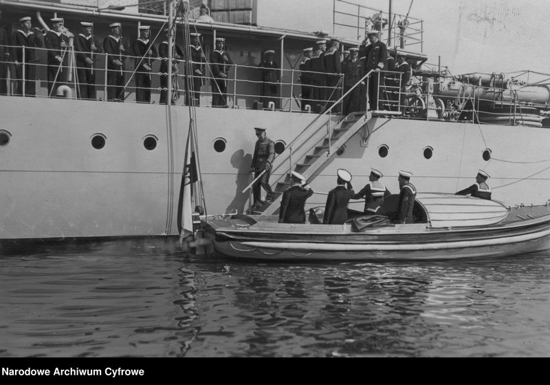 image.from.unit.number "Wizyta niszczycieli ORP "Burza" i ORP "Wicher" w Niemczech"