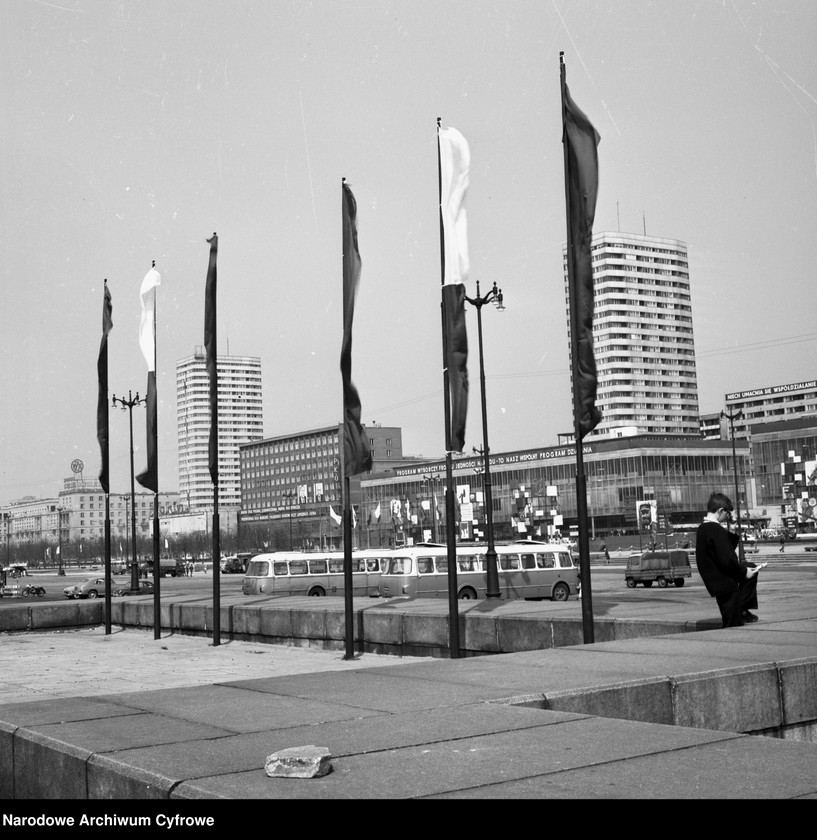 Obraz 5 z jednostki "Obchody 1 Maja w Warszawie"