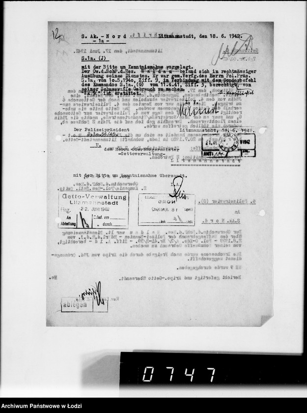 Obraz 18 z jednostki "Berichte der Polizei und Kripo [o zastrzeleniu Żydów uciekających z Getta i zatrzymaniu przemytników]"