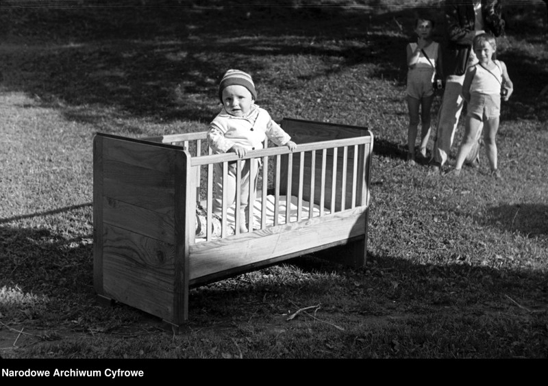 Obraz 14 z jednostki "Podróż pociągiem na Podhale z Krakowa przez miejscowość Tunel"