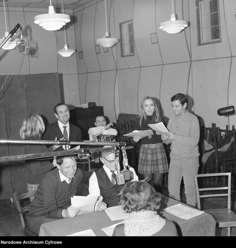 image.from.unit.number "Nagrywanie 500. odcinka słuchowiska radiowego "W Jezioranach" w Polskim Radiu"