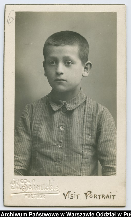 Obraz 96 z kolekcji "Chłopcy w niebieskich mundurkach... - uczniowie pułtuskiego Gimnazjum z okresu I wojny światowej"