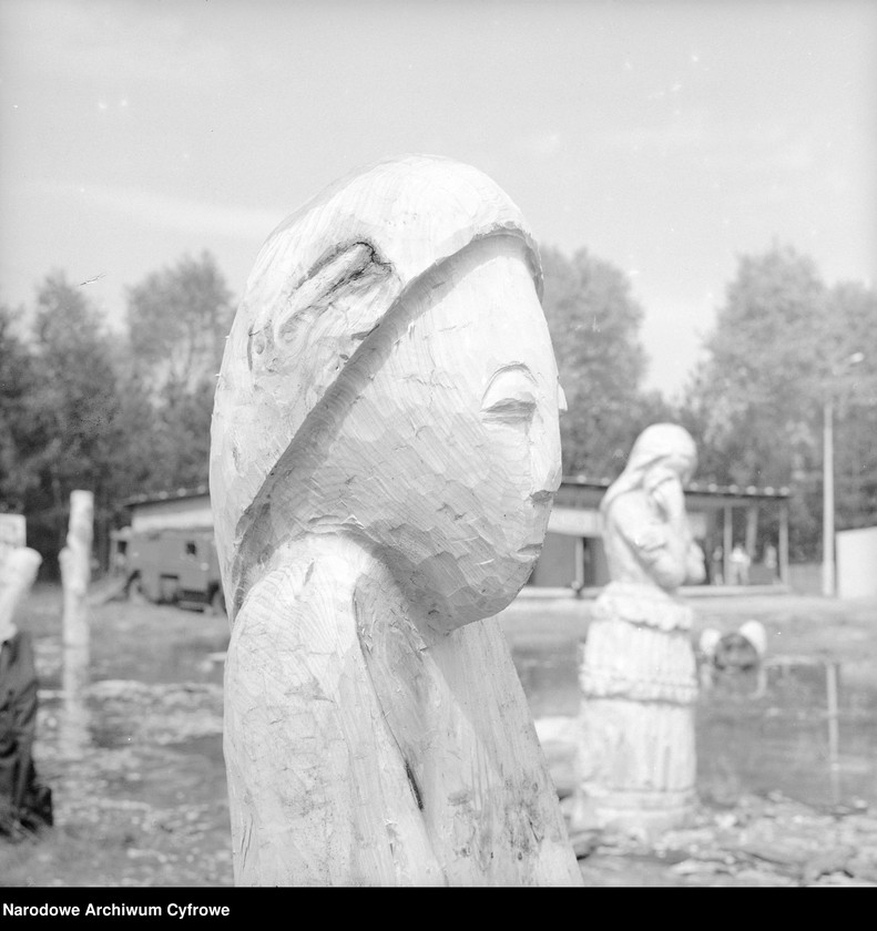 image.from.unit.number "Ogólnopolskie plenery rzeźby ludowej w Szamotułach i Turku"