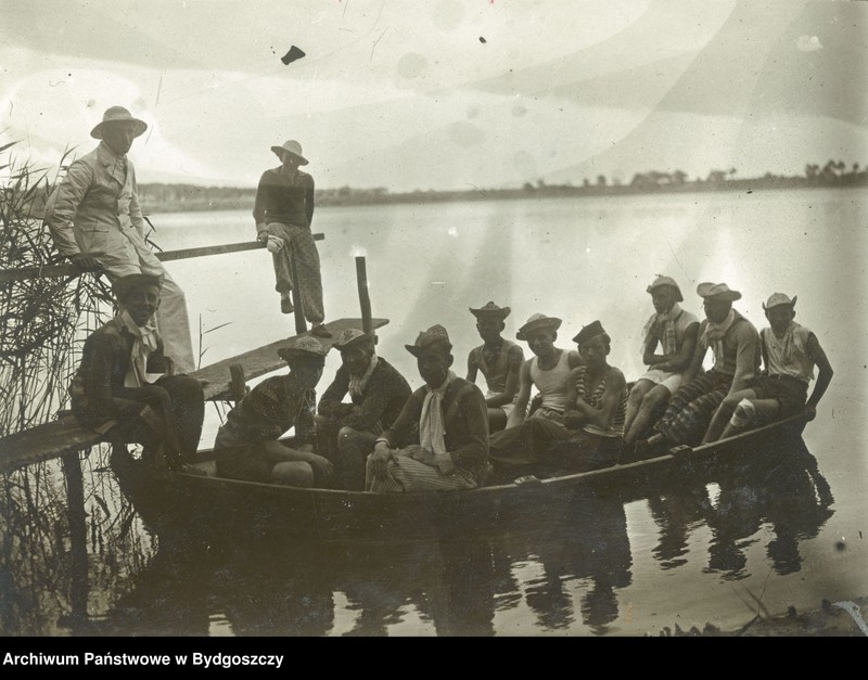 image.from.unit.number "7 Żeglarska Drużyna Harcerska w Bydgoszczy - album fotograficzny"