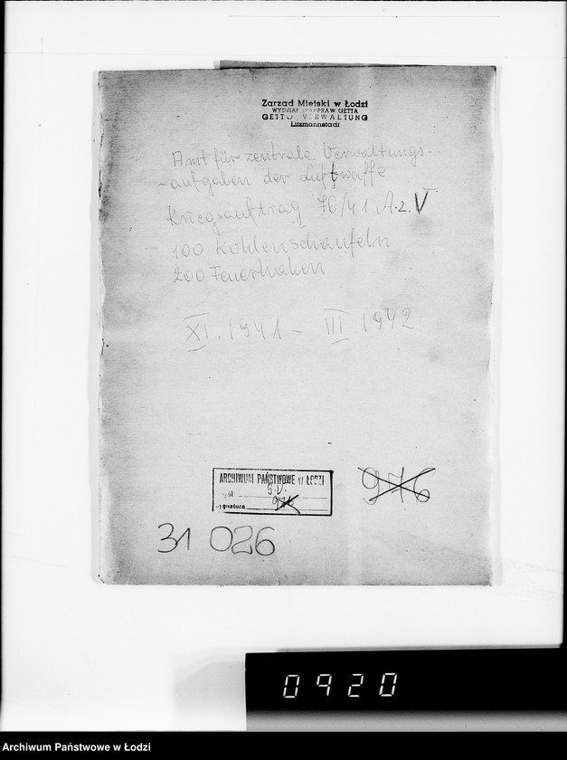 Obraz 2 z jednostki "Amt für Vewaltungsaufgaben der Luftwaffe Kriegsauftrag 49/41 A.z.V.100 Kohlenschaufeln. 200 Feuerhaken"