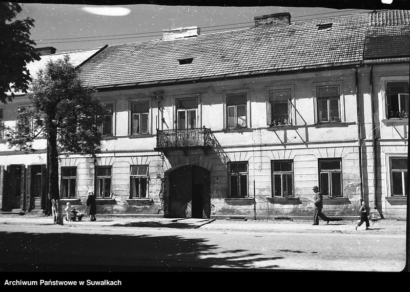 image.from.unit.number "Fotografia kamienicy przy ul. Tadeusza Kościuszki w Suwałkach"