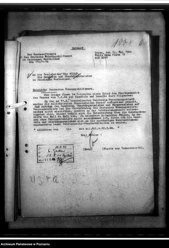 Obraz 10 z jednostki "D. W. H. - Fertigung von Betonelementen für DWH. Massivheme. Mithilfe der Wehrmacht beim DHW. Leihpferde an die Bauhilfe der Deutschen Arbeitsfront"