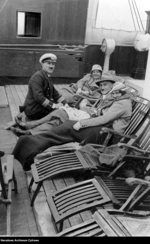 image.from.unit.number "Kapitan Eustazy Borkowski na pokładzie s/s "Kościuszko""