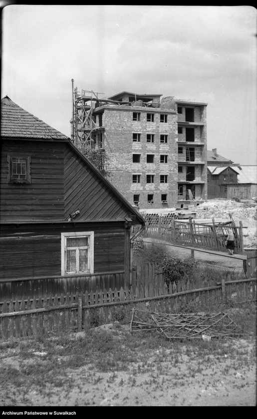 image.from.unit.number "Osiedle II w Suwałkach w budowie."