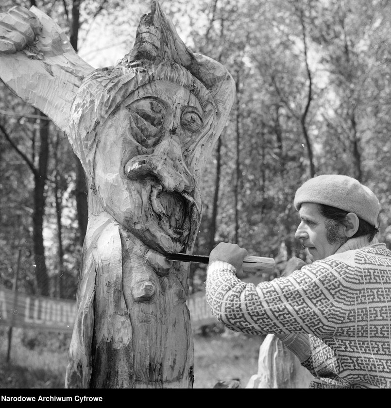 image.from.unit.number "Ogólnopolskie plenery rzeźby ludowej w Szamotułach i Turku"