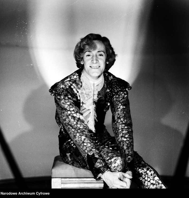 image.from.unit.number "Stanisław Szymański, tancerz"