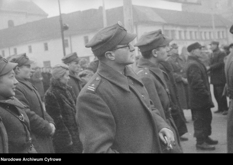 image.from.unit.number "Manifestacja z udziałem żołnierzy w Lublinie"