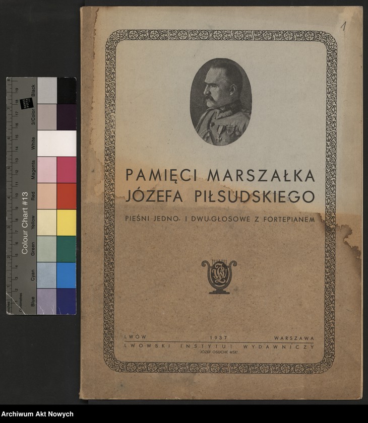 image.from.collection.number "Nuty utworów pochwalnych międzywojnia z partią fortepianu111"