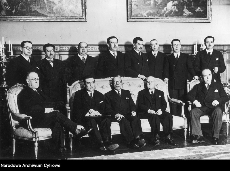 image.from.unit.number "Rząd Ricardo Samper Ibaneza"