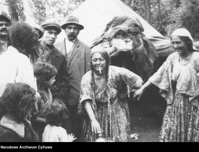 Obraz 2 z jednostki "Obóz cygański pod Warszawą"