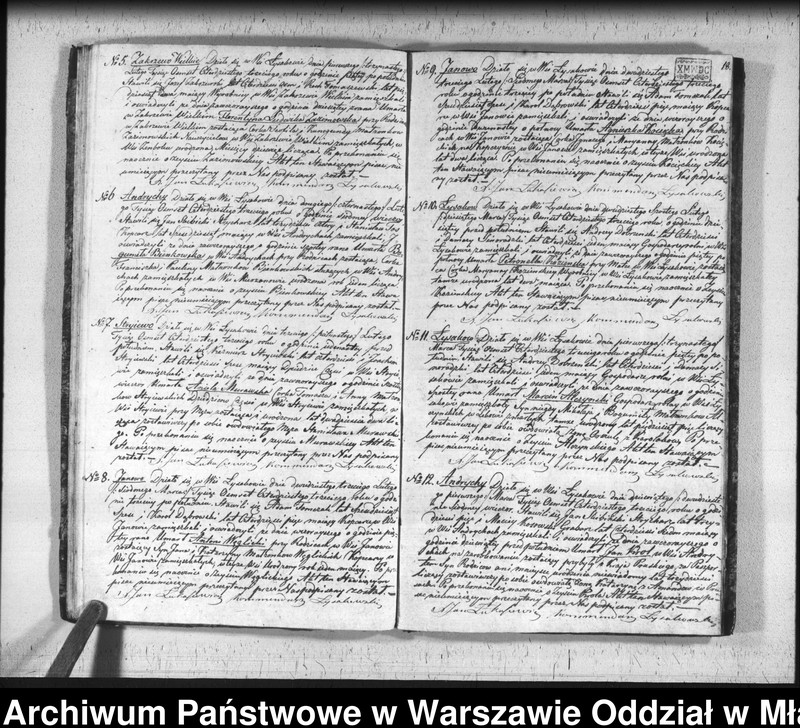 image.from.unit.number "Akta urodzin, małżeństw i zgonów"