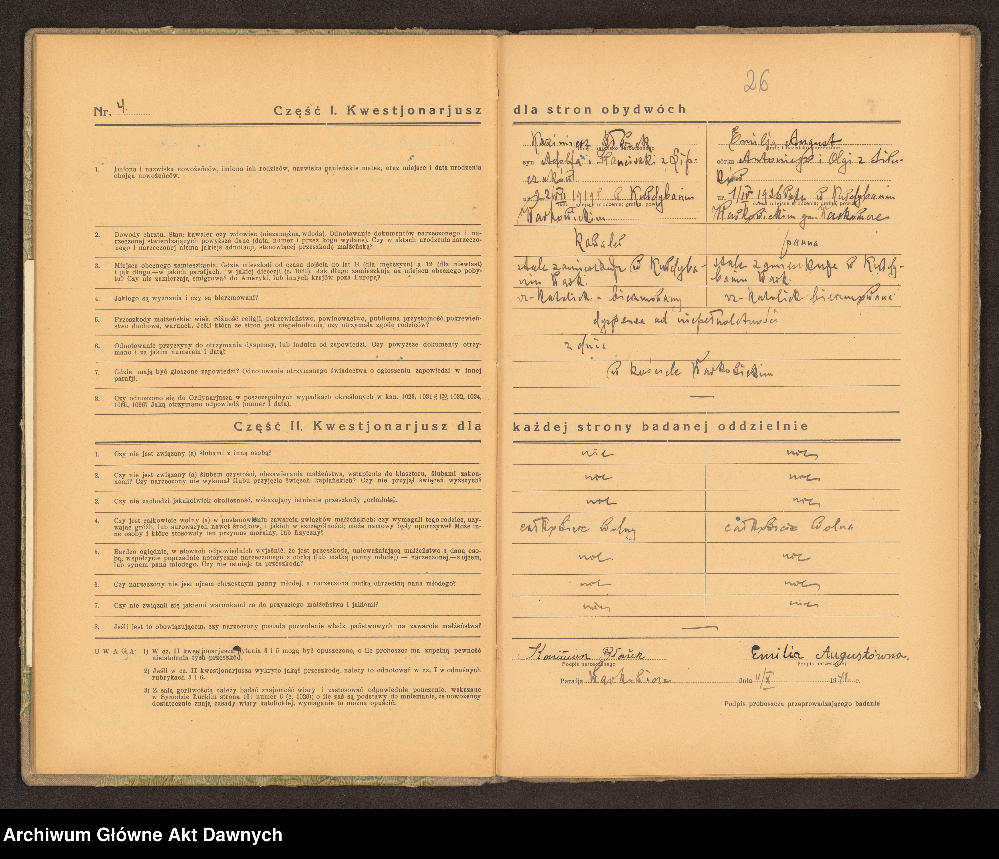 Skan z jednostki: Parafia: Warkowicze. Dekanat: Dubno. Księga egzaminów przedślubnych złożonych w parafii.