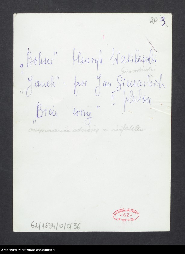 Obraz 20 z jednostki "Album. Zdjęcia żołnierzy z Oddziału Partyzanckiego „Zenona” 9 Podlaskiej Dywizji Armii Krajowej opracowane ze zbioru Środowiska Żołnierzy O/P „Zenona” 34 pp i zbioru p. Barbary Wyczółkowskiej - Łotockiej"