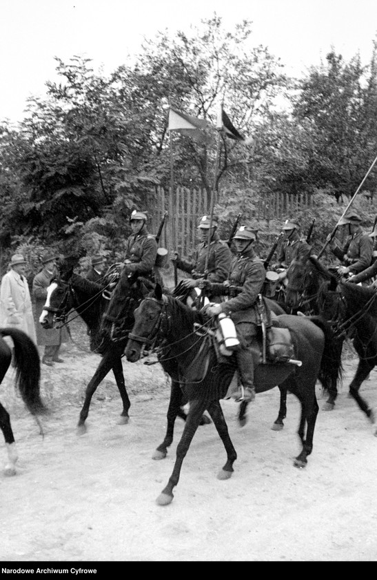 Obraz 19 z jednostki "Święto Kawalerii w Krakowie z okazji 250 rocznicy Odsieczy Wiedeńskiej "