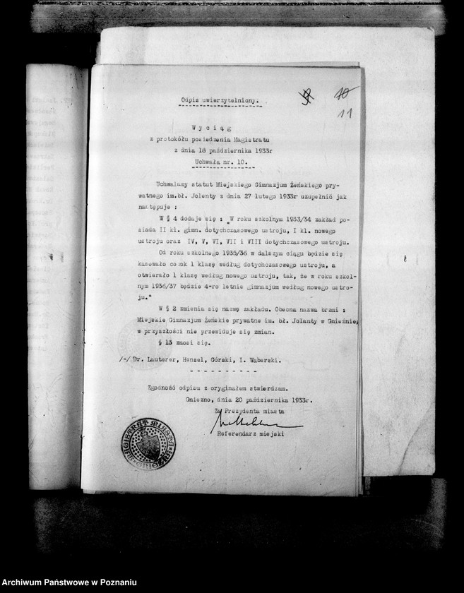 Obraz 15 z jednostki "Miejskie Gimnazjum Żeńskie imienia Błogosławionej Jolanty Gniezno [między innymi sprawozdanie z pracy wychowawczej za rok szkolny 1932/33 oraz budżet miasta Gniezna 1933/34]"