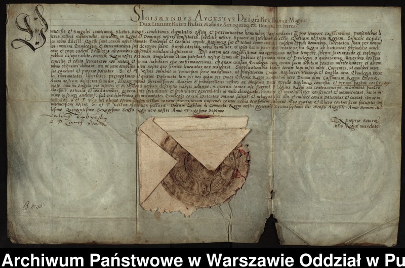 image.from.unit.number "Zygmunt August potwierdza na prośbe burmistrza i rajców wszystkie prawa i przywileje miasta Mogielnicy"