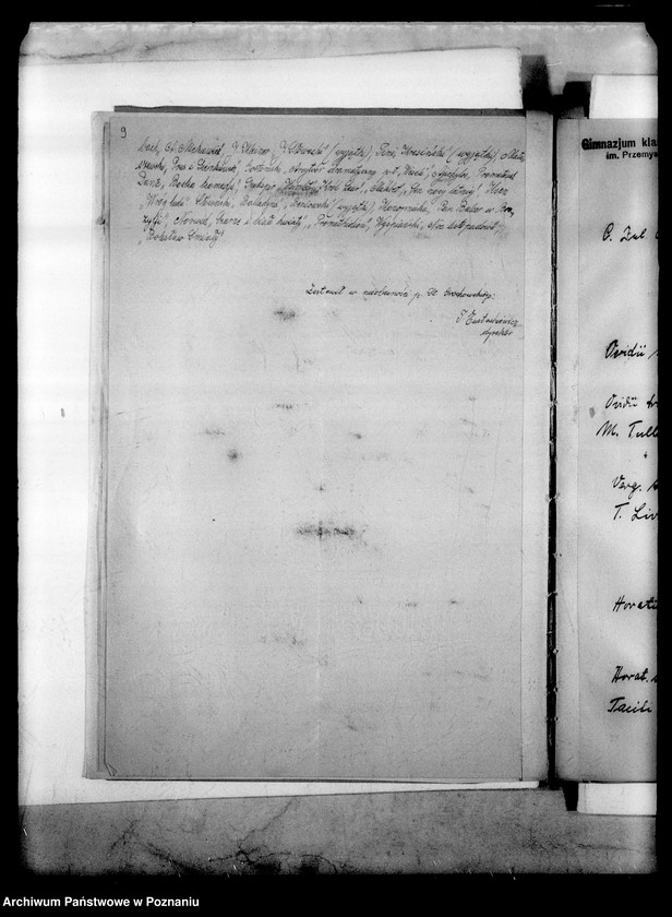Obraz 13 z jednostki "Państwowe Gimnazjum imienia Przemysława - Rogoźno [protokół z egzaminu dojrzałości] [uczeń Józef Matuszczak wydalony z gimnazjum z Gostynia pod zarzutem agitacji komunistycznej]"