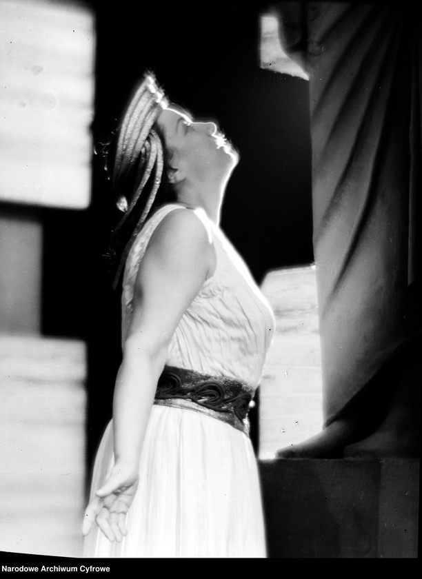 image.from.unit.number "Warszawa. Teatr Narodowy - sztuka "Fedra""