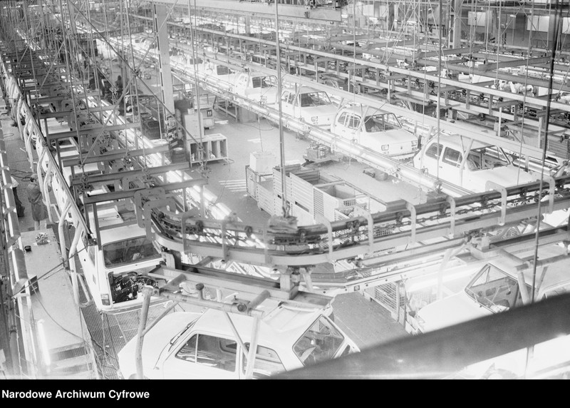 image.from.unit.number "Fabryka Samochodów Małolitrażowych w Bielsku-Białej"