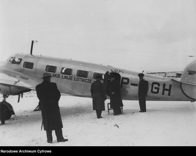 image.from.unit.number "Samolot pasażerski Lockheed L-10 Electra (SP-BGH)"