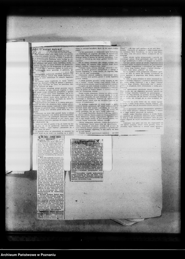 image.from.unit.number "Wycinki prasowe dotyczące Polski o różnej treści"