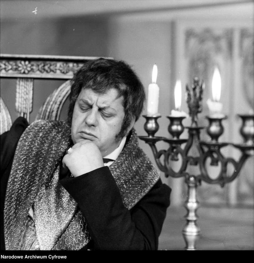 image.from.unit.number "Warszawa. Teatr Nowy - sztuka "Lelewel""