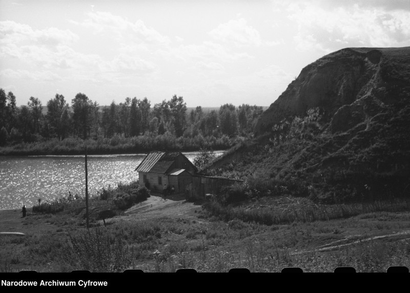 image.from.unit.number "Krajobraz Drohiczyna i okolic. Rodzina Tuszko"