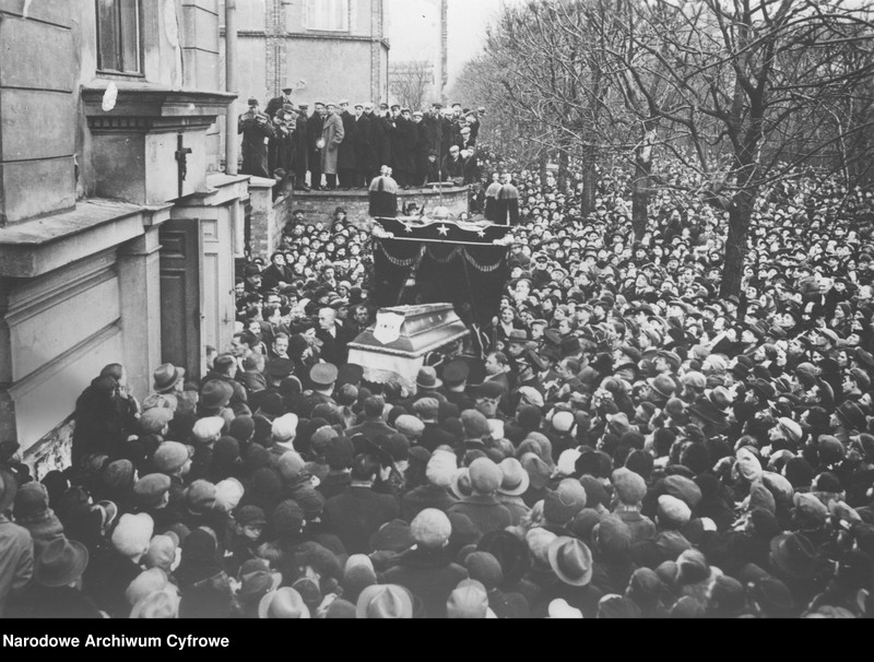 Obraz 4 z jednostki "Pogrzeb przywódcy narodu cygańskiego Matejasza Kwieka"